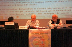 Alberto Magnaghi durante l'intervento al Convegno della rete del 24-3-2012